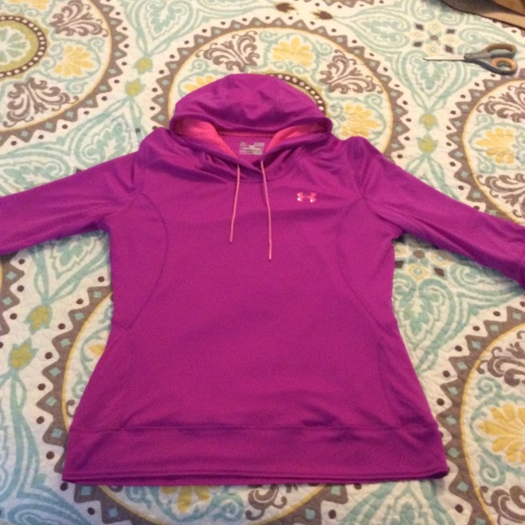 Under Armour 3/4 sleeve hooded athletic top - Picture 2 of 4